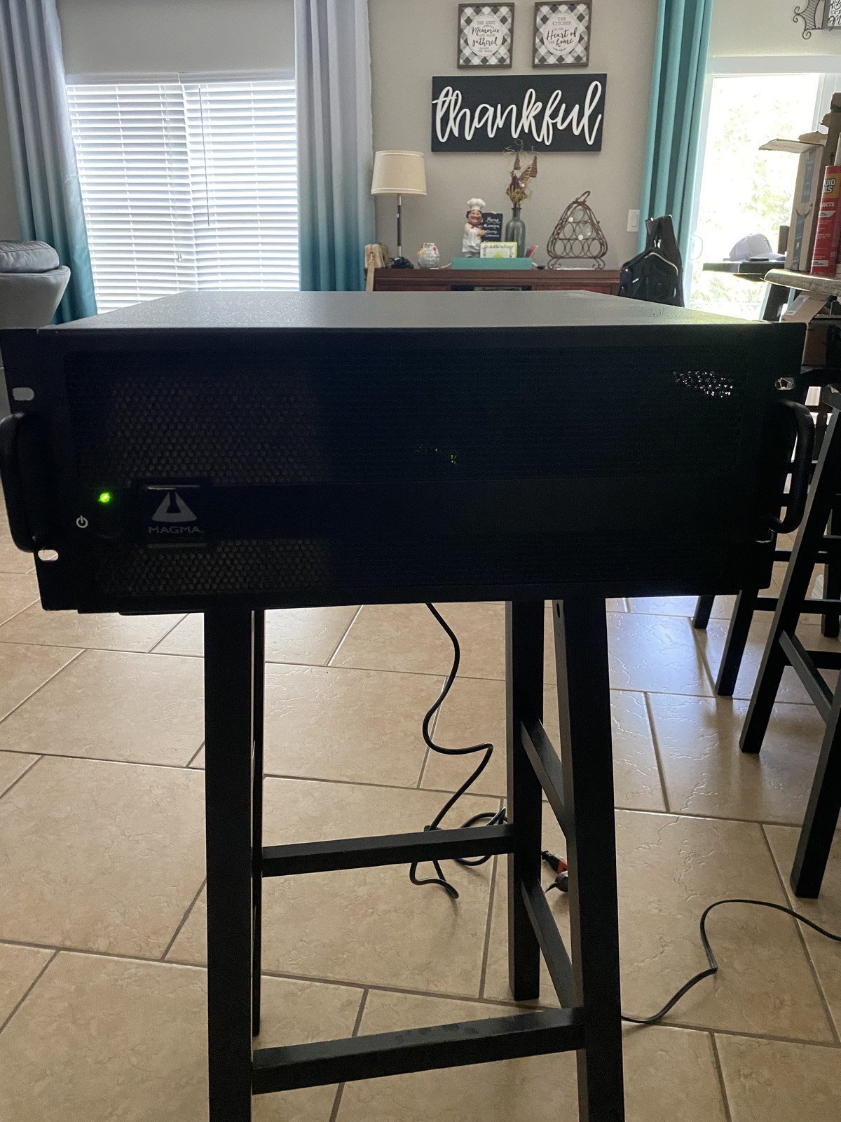 Magma PE6R4 6-Slot PCI Pro Tools HD Expansion Chassis with 3 Cards