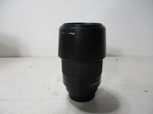 k102) Nikon ED AF Nikkor 70-300mm 1:4-5.6 G Lens W/Nikon HB-26 Lens Hood