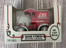 ERTL DIE-CAST 1905  ACE HARDWARE FORD DELIVERY CAR Locking Coin Bank Scale 1:25