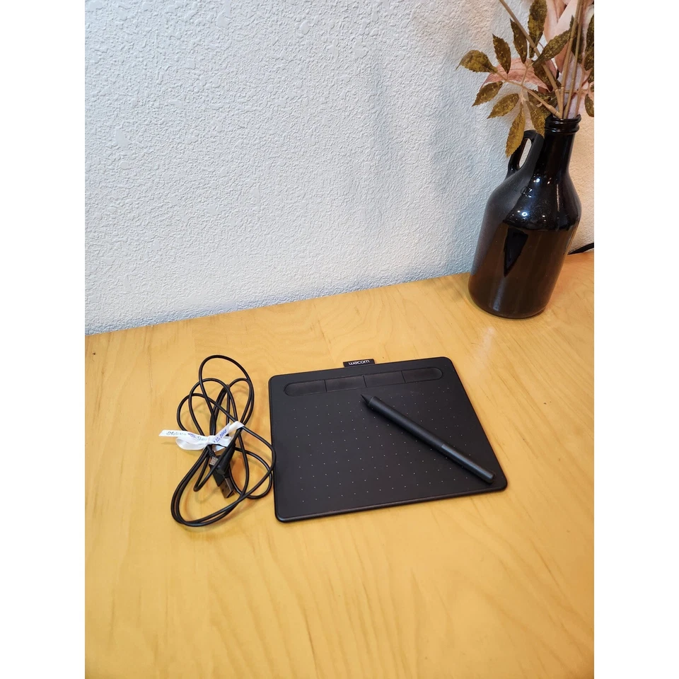 Wacom Intuos CTL 4100 Drawing Tablet USB With Pen and Cable Tested - Image 2 of 4