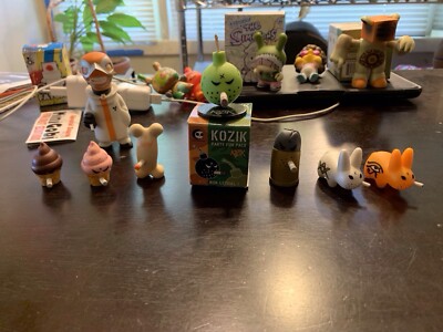 Kid Robot*LOT*Previously Owned-Price DROP!!*Kozik*MiniGobi*Labit*Dunny*Ventsvile