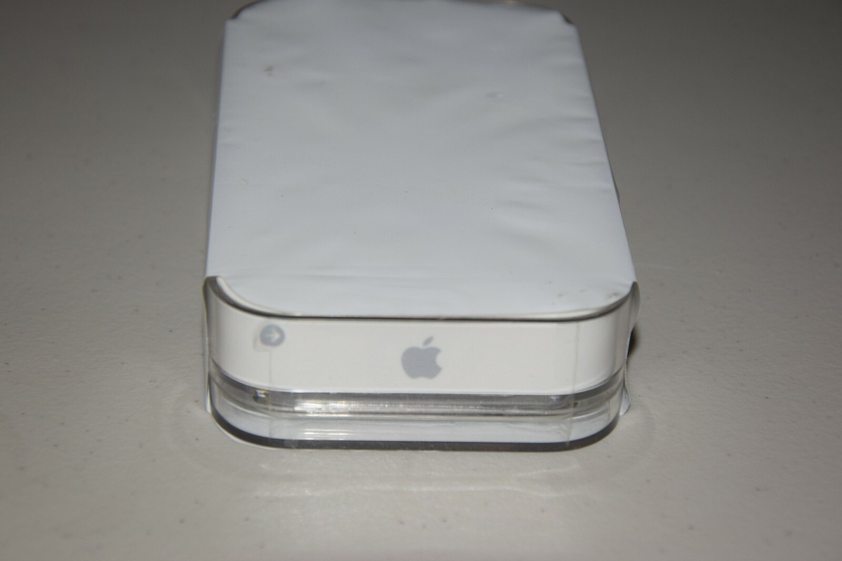 Apple MD058BT/A iPod Touch 4th Generation - White for sale online