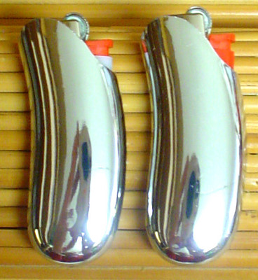 2 x MINI BIC Feuerzeug mit Hülle Bohne ''Bean'' verchromt Metallhülle Chrom Metall