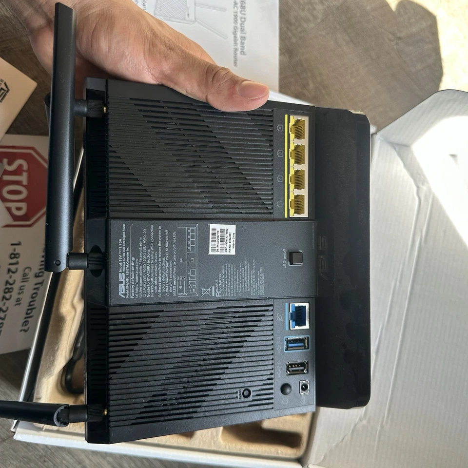 *NEW* ASUS AC1900 1300Mbps Dual-band Gigabit Wireless AC Router (RT-AC68P) - Image 4 of 4