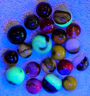 20 Assorted Jabo Classic Marbles.  MOSTLY PEEWEES.  Some UV Reactive.  Lot 0175 — photo 3
