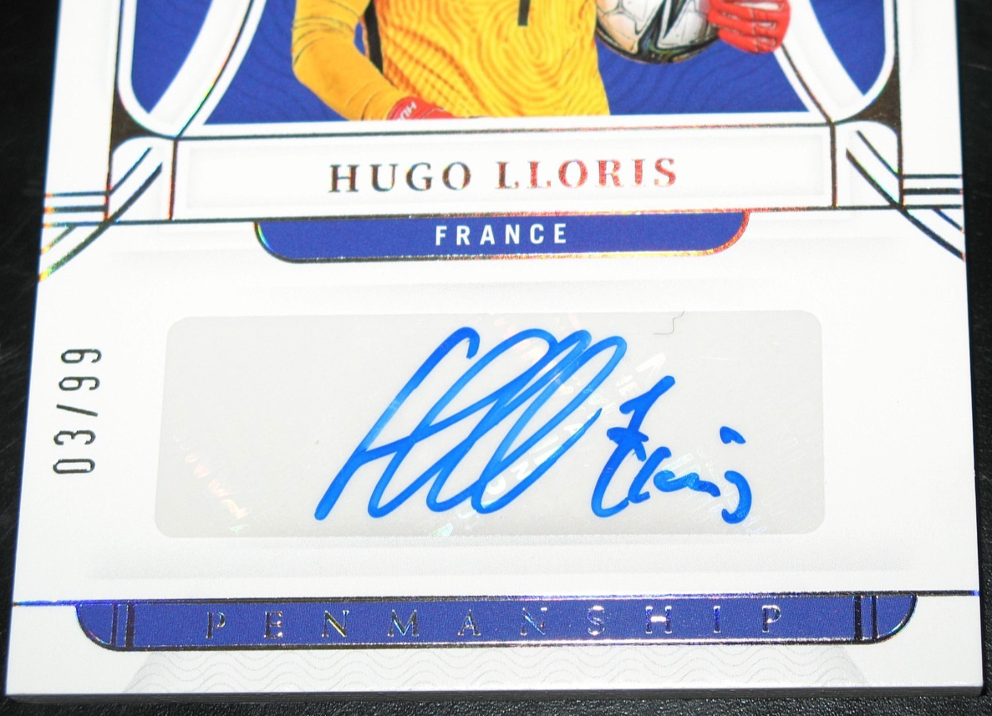 2022 National Treasures Road to FIFA WC Hugo Lloris Penmanship # 03/99 Auto view 3