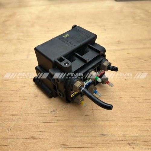 Genuine Mercedes OEM GLC63s E63s air suspension switch valve block A0993200258 - Picture 3 of 10