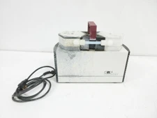 KNF NEUBERGER LABOPORT UN840.3 FTP DIAPHRAGM VACUUM PUMP ~ UN840.3FTP