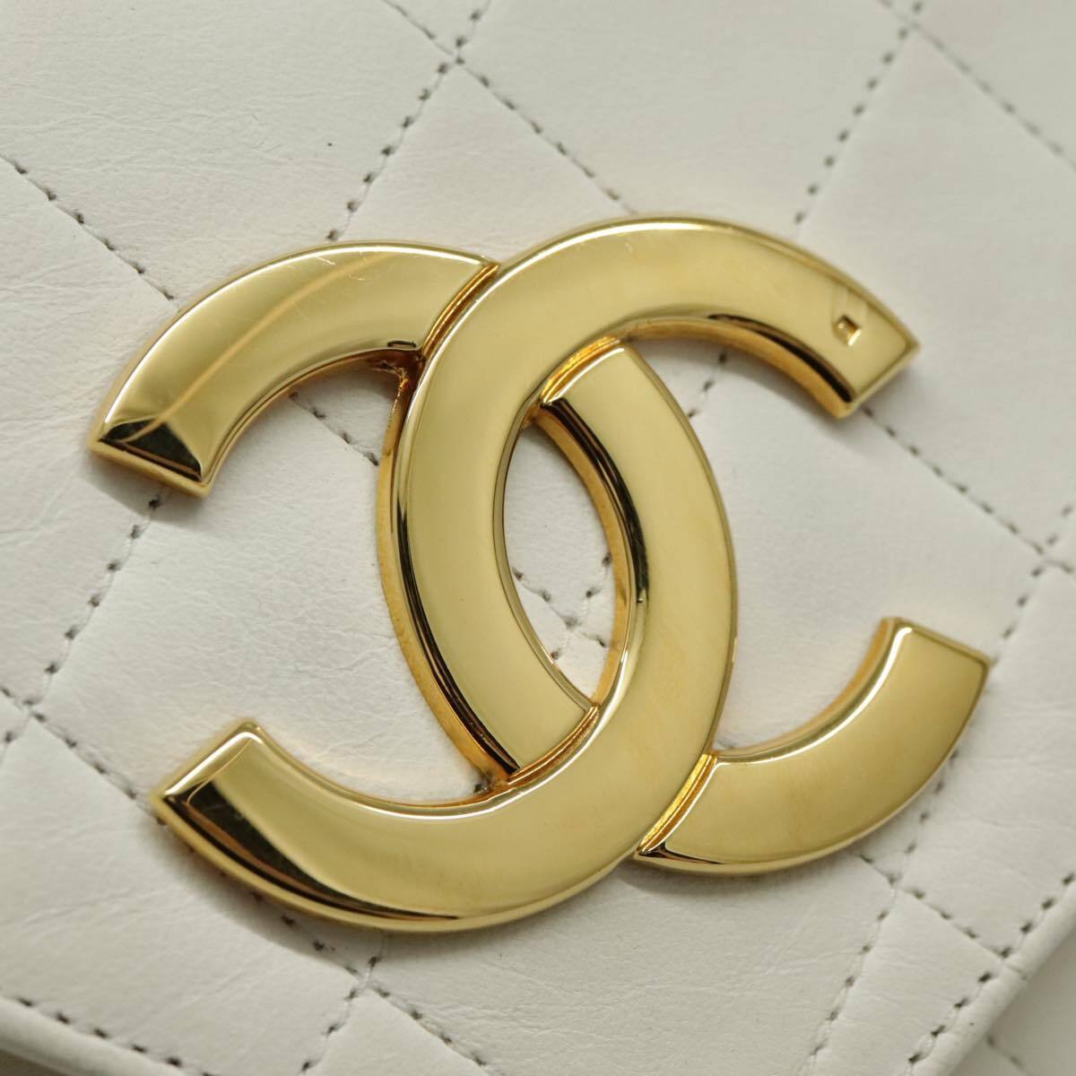 CHANEL Matelasse Big COCO Mark Chain Bag Lamb Skin White CHANEL Matelasse Big COCO Mark Chain Bag Lamb Skin White