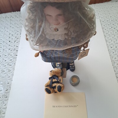 Boyds Yesterday Collection.........Nicole & Buzz Sweeter than Honey