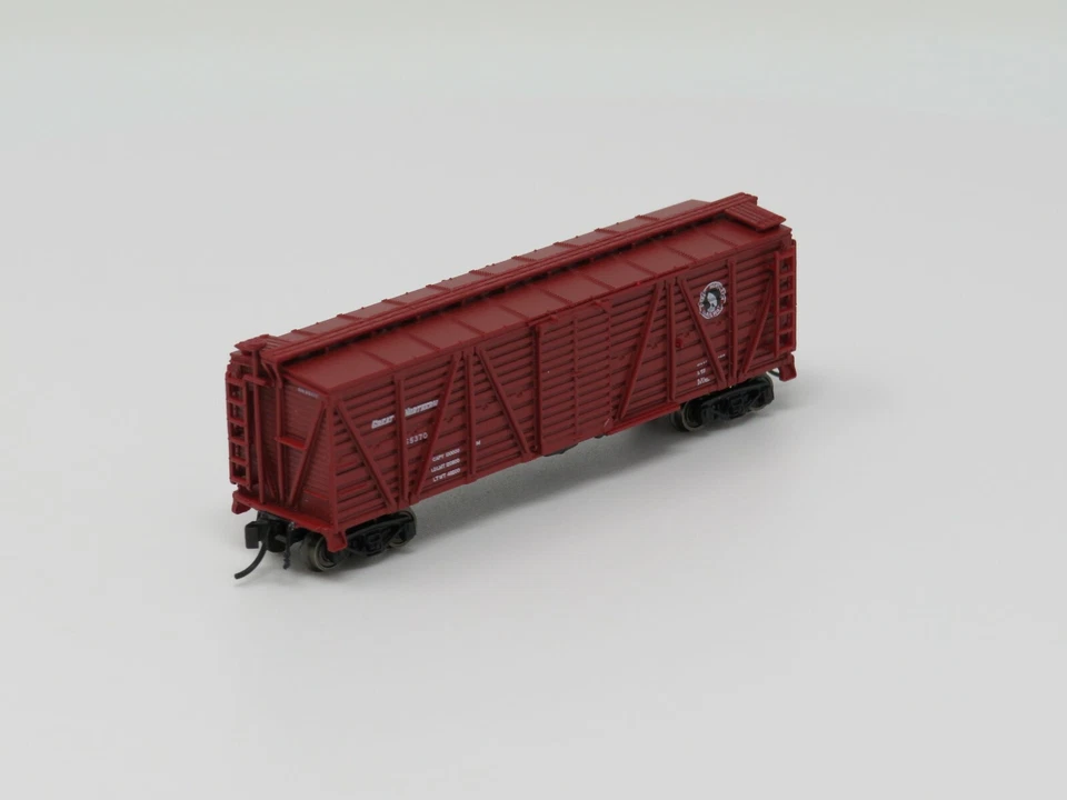 Broadway Limited 3569 Great Northern K7A Stock Car Chicken Sound N Scale  - Image 4 of 4