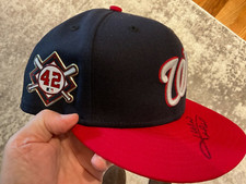 2022 Juan Soto Game USed Jackie Robinson Day Cap Signed MLB Holo 2 for 3 Day