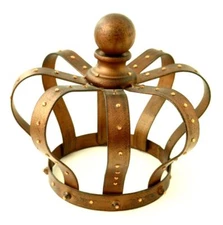 BED CROWN CORONA TABLETOP COPPER RUST COLOR WITH RHINESTONES 7.5" THE ROYALS 