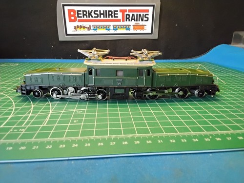 Marklin HO Scale 3015 Crocodile Electric Locomotive 3-Rail W/ Box - Picture 4 of 11