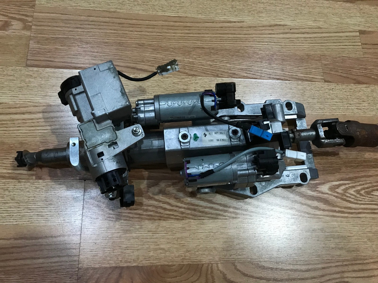 ✝️08-14 FERRARI CALIFORNIA COMPLETE STEERING COLUMN 236210, 327261, 327260 OEM