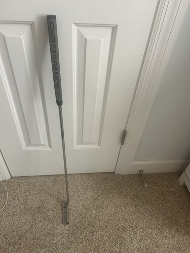 Scotty Cameron Select Newport 2.5 RH 35" - Picture 6 of 12