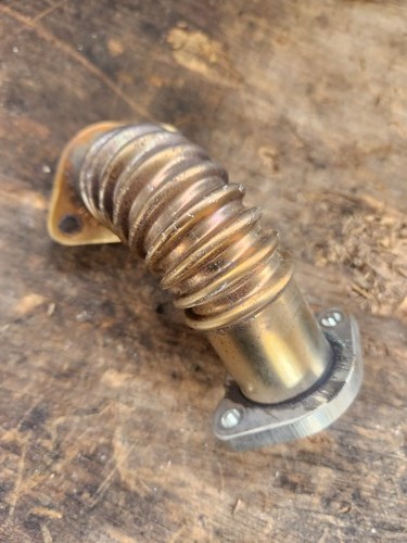 Audi A5 A6 Q5 3.0 TDI AGR Ventil Leitung Schlauch 059131525AL 09-11