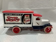 Ertl 1931 Hawkeye Motor Truck Bank 7503