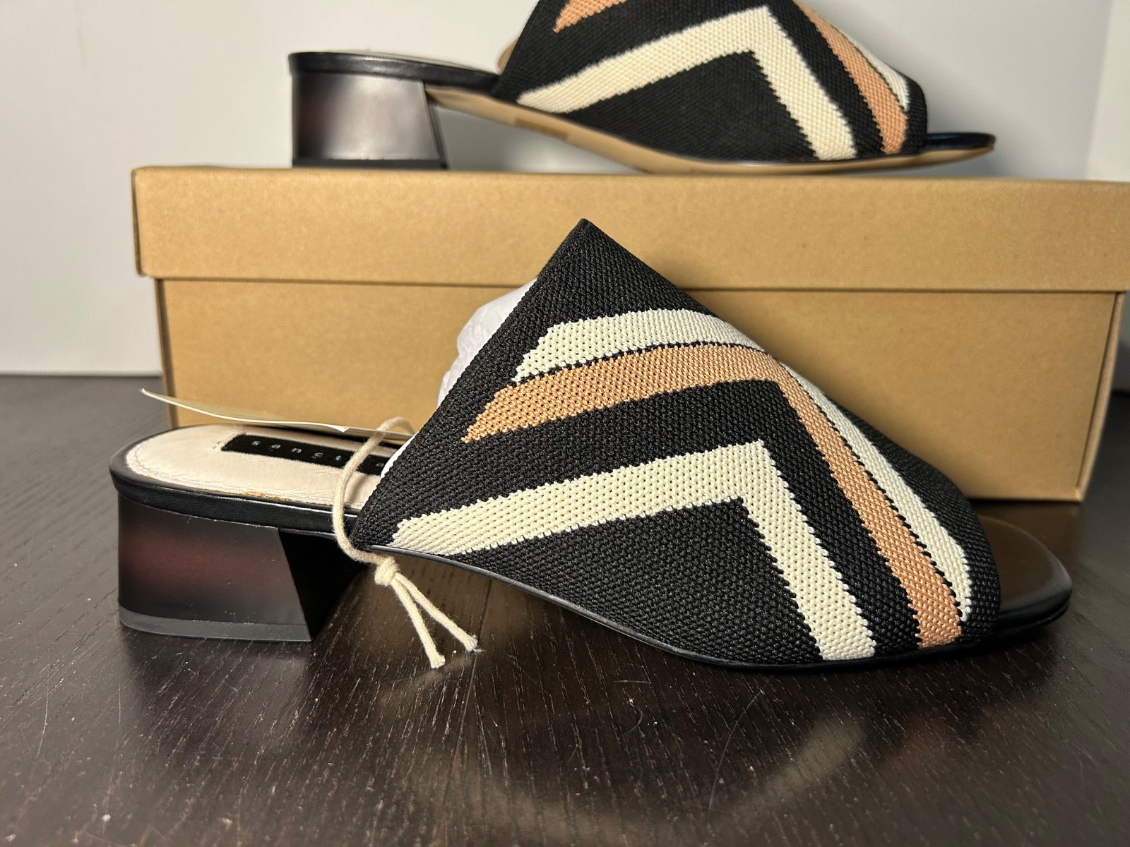 APL Sanctuary Ruby Rally Maglia Tacco a Blocco Scarpe Sandali Nero Latte Marrone Donna 8M