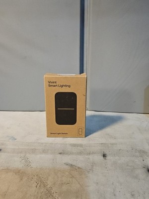 ¥Vivint Smart Lighting Switch VS-SWTCHPLT-R01 Smart Light Switch 