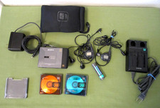 Sony Workman MD minidisc player MZ-E2  1 Batteries Charger 2 Ear phones ,Bag