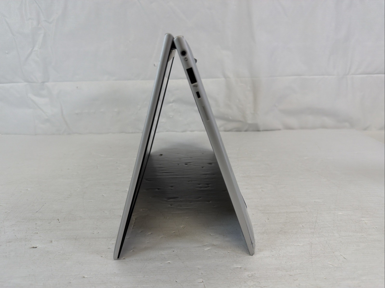 HP EliteBook 840 G11, 14-Inch Laptop, with Intel Core Ultra 7, Windows 11 Pro