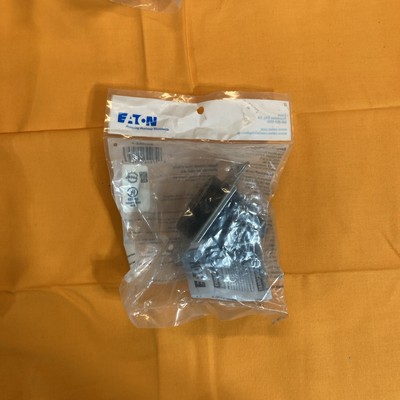 Eaton NSB AH32BK-F Range Power Outlet