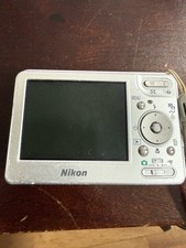 Nikon Coolpix S1 (2005) - Classic Digicam for Parts/Repair