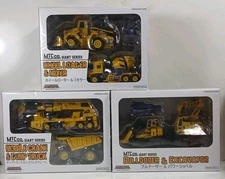 Maketoys Yellow Giant vintage  3rd party Devastator combiner Constructicons