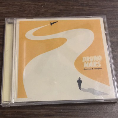 Bruno Mars Doo-Wops & Hooligans CD Pop Soul Rock Top 40 R&b Music
