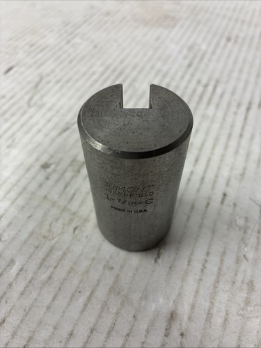 Dumont 1-7/16"-C Keyway Bushing In Great Condition