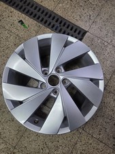 1x Alufelge 17 Zoll 7.5" 5x112 51ET 5H0601025C VW Golf VIII I Rim Wheel