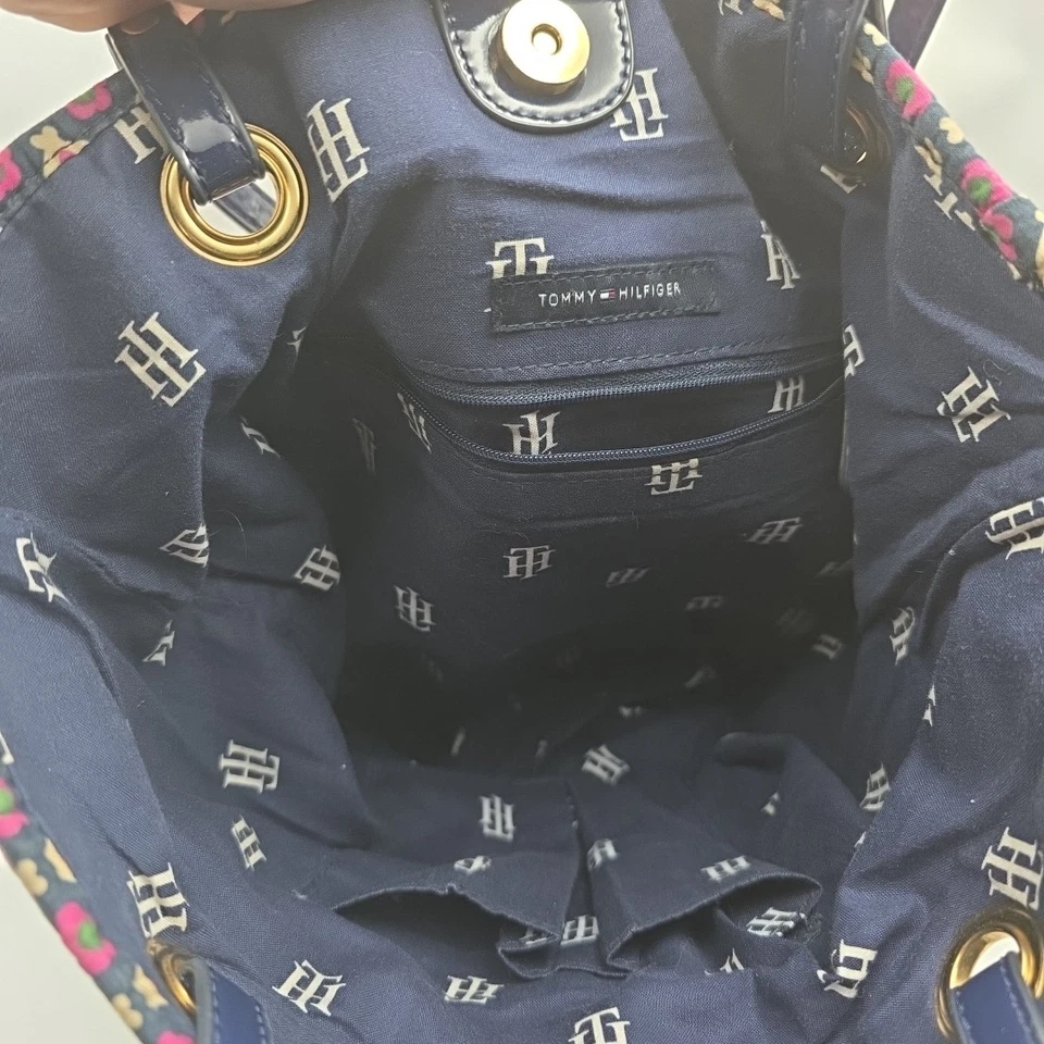 Tommy Hilfiger средний розовый цветочный сумочки двойной ручки сумка с короткими ручками 14 x 13" - Изображение 3 из 4