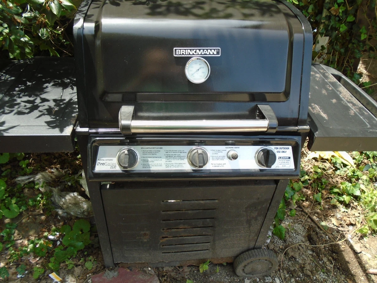 Brinkmann Black Outdoor Backyard Gas Grill Pro Series 2200 LOCAL PICKUP ONLY