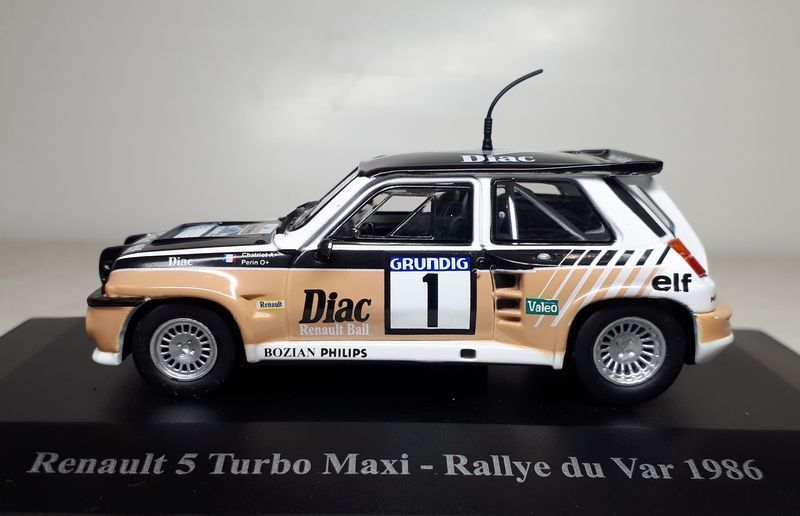 Renault 5 Maxi Turbo – Rallye Du Var 1986 – Chatriot – Échelle 1/18 – IXO – Neuf