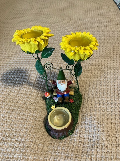 Yankee Candle Gnome Swing Tea Light Candle Holder Garden Sunflower Party  Decor