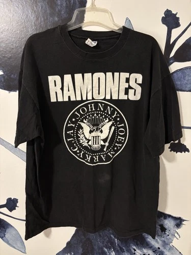 Ramones Acid Eaters Tour Shirt. Single Stitch H 1990s vintage concert t-shirt, vintage, single stitch, B+ condition