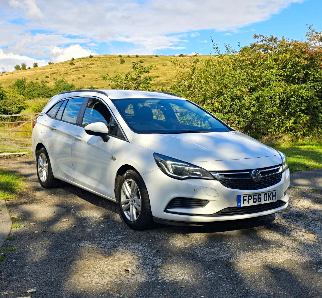 2016 VAUXHALL ASTRA