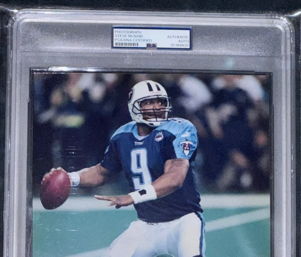 Steve McNair "Super Bowl XXXIV Game Action Photo" Signed 8x10 Autographed PSA - Image 4 of 4