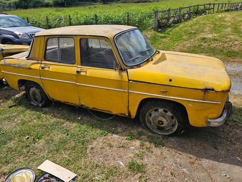 Renault 8 - Picture 4 of 4
