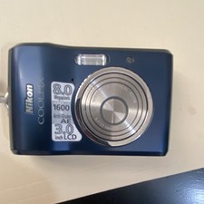 Nikon COOLPIX L18 8.0MP 3x Optical Zoom 3.0" LCD Point  Shoot Camera Blue