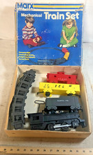 Marx 530 Mechanical Train Set 4 wheel plastic cars 0-4-0 engine runs, in box C 