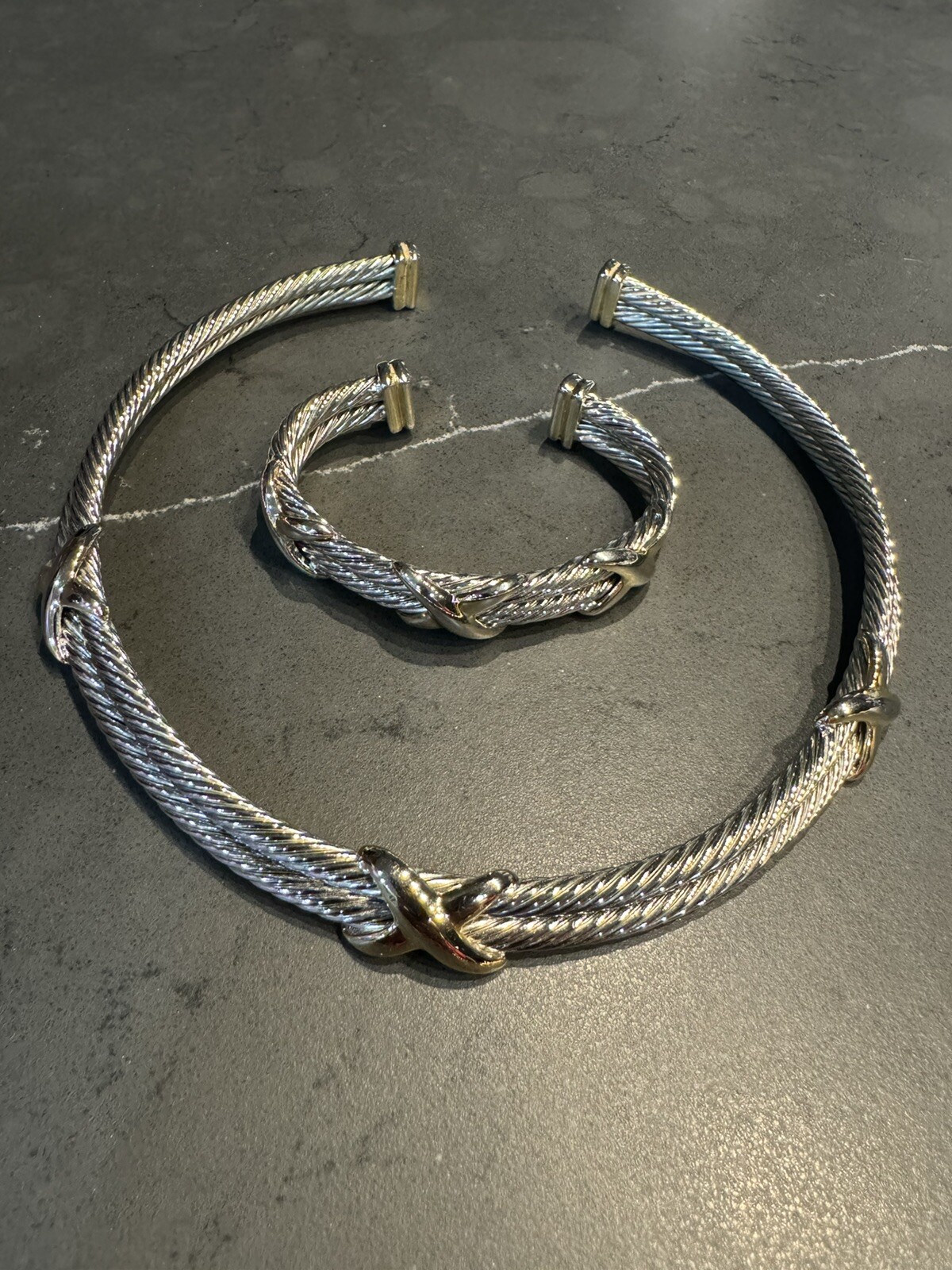 Silvertone Solid Twisted Cable Triple X  Choker &… - image 3