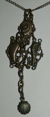 superbe chaîne en argent et  pendentif métal argenté crevette moule coquille  - Photo 1/3