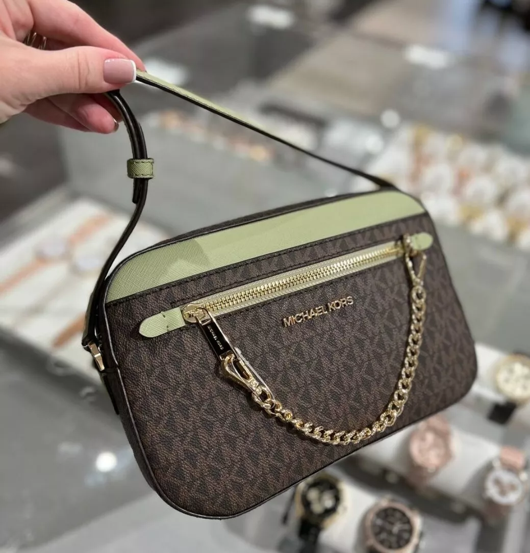 Michael Kors Women s Jet Set Item Large East West Chain Crossbody Bag