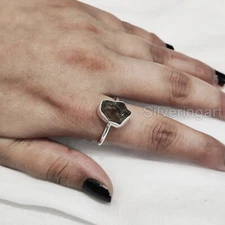 NATURAL SMOKY QUARTZ GEMSTONE 925 STERLING SILVER SIMPLE PROMISE WOMENS RING