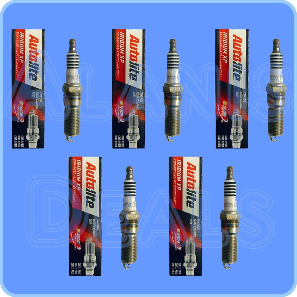 New Autolite Spark Plug XP5263 Set of 5 For Chevrolet and Dodge