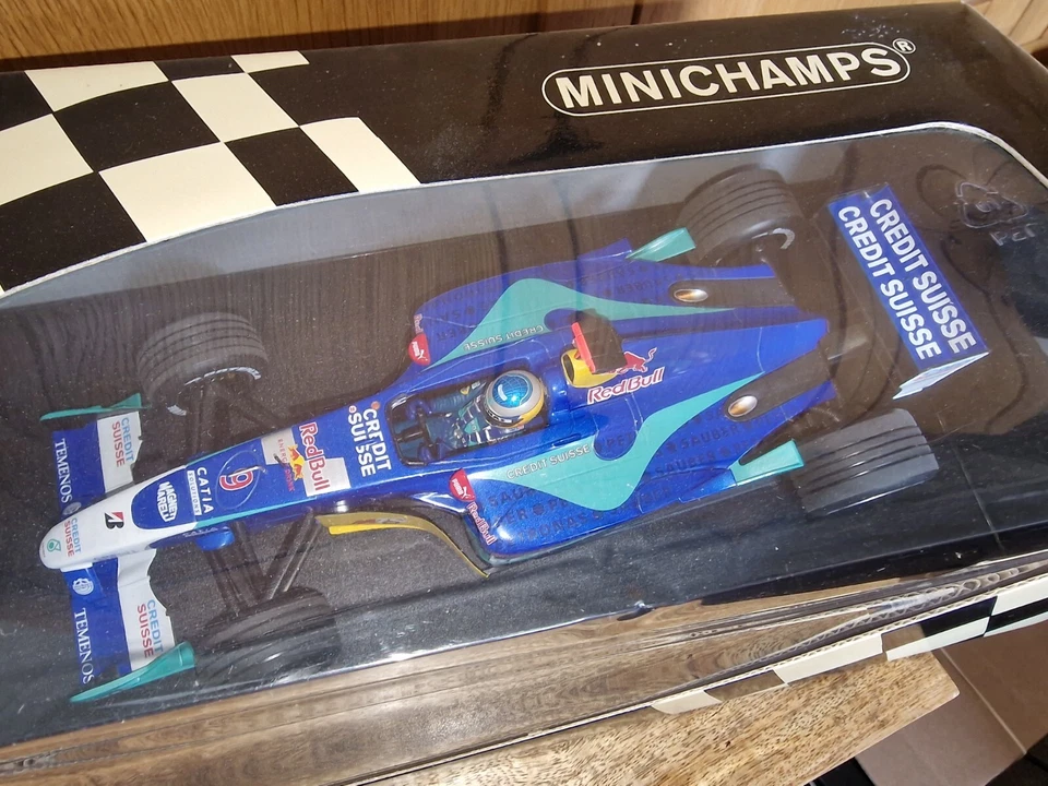 Coche de exhibición Minchamps 100 030079 Sauber Petronas 2003 N. Heidfeld escala 1/18 LE Foto 4 de 4