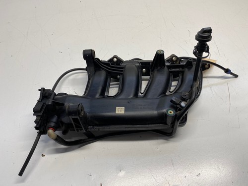 Mercedes C-Klasse W203 C180 Limousine Ansaugbrücke Ansaugkrümmer A2711401101