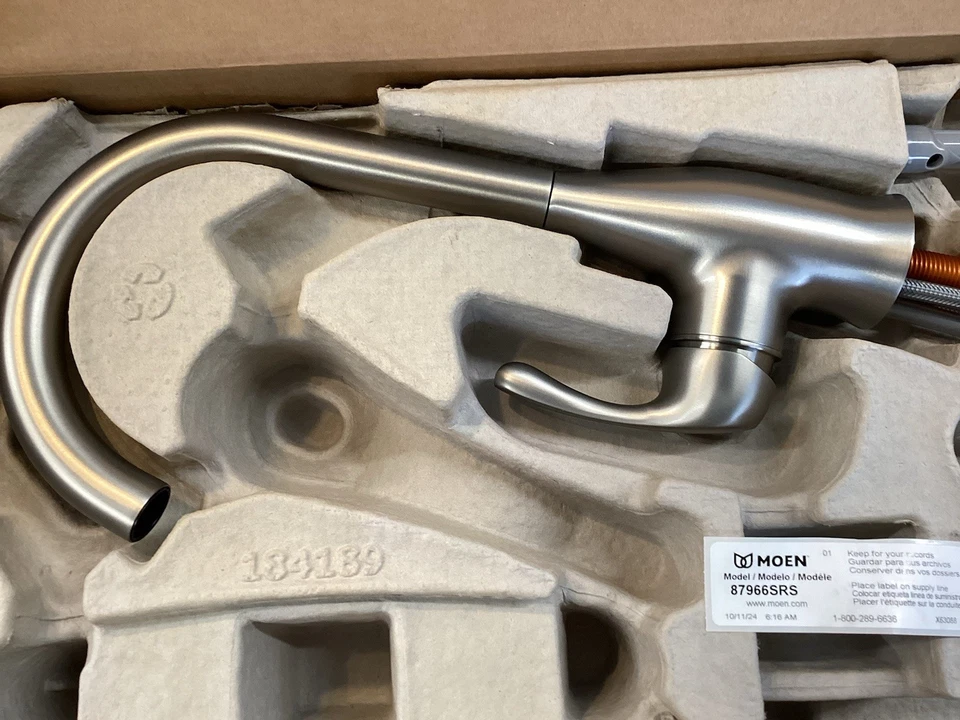 NUEVO MOEN 87966SRS Kaden Grifo de cocina abatible con mango en I de acero inoxidable B176 Foto 3 de 4